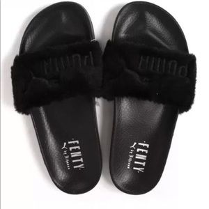 rihanna fenty puma slides